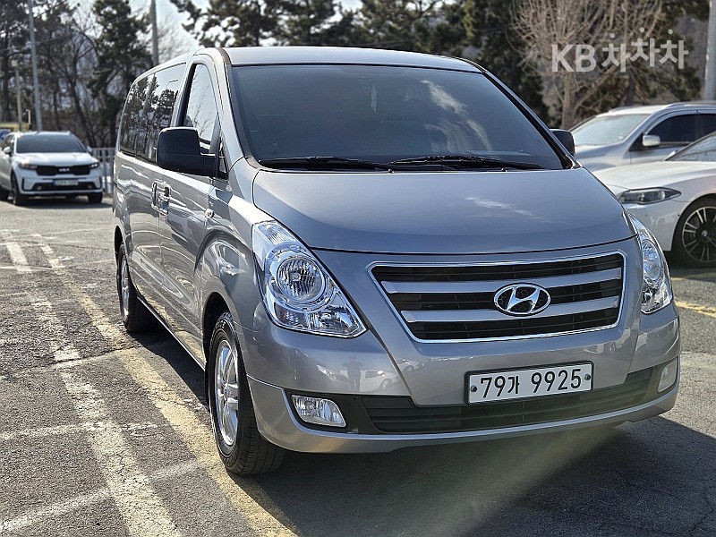 Hyundai 그랜드스타렉스 12인승 왜건 CVX 스마트 - фото 1
