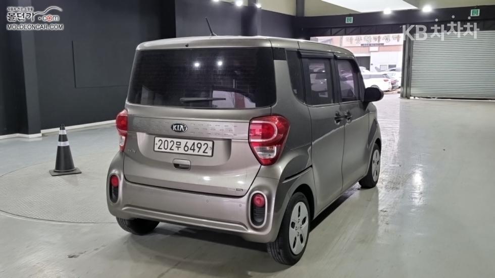 2020 - kia ray
