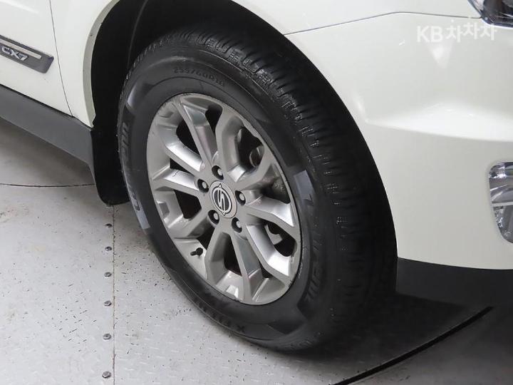 KG Mobility (Ssangyong) Korando Sport CX7 4WD Fashion 6