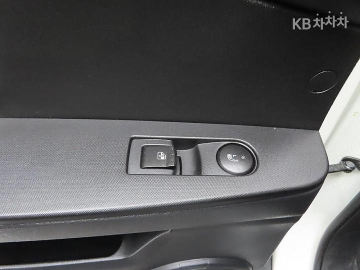 KG Mobility (Ssangyong) Korando Sport CX7 4WD Fashion 10