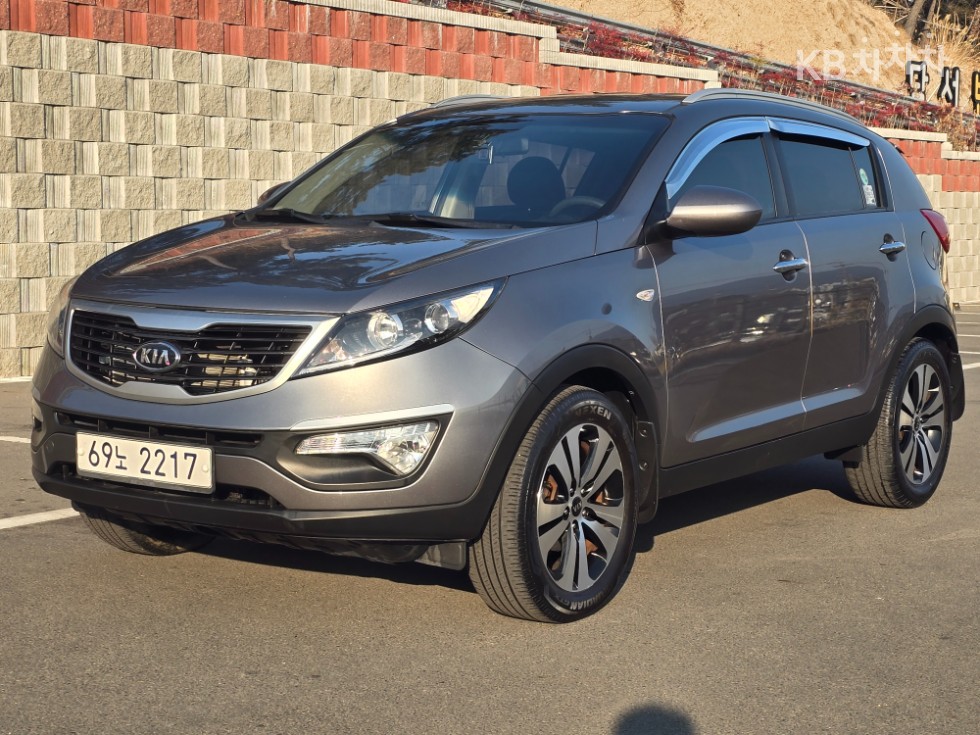 2011 - kia sportage