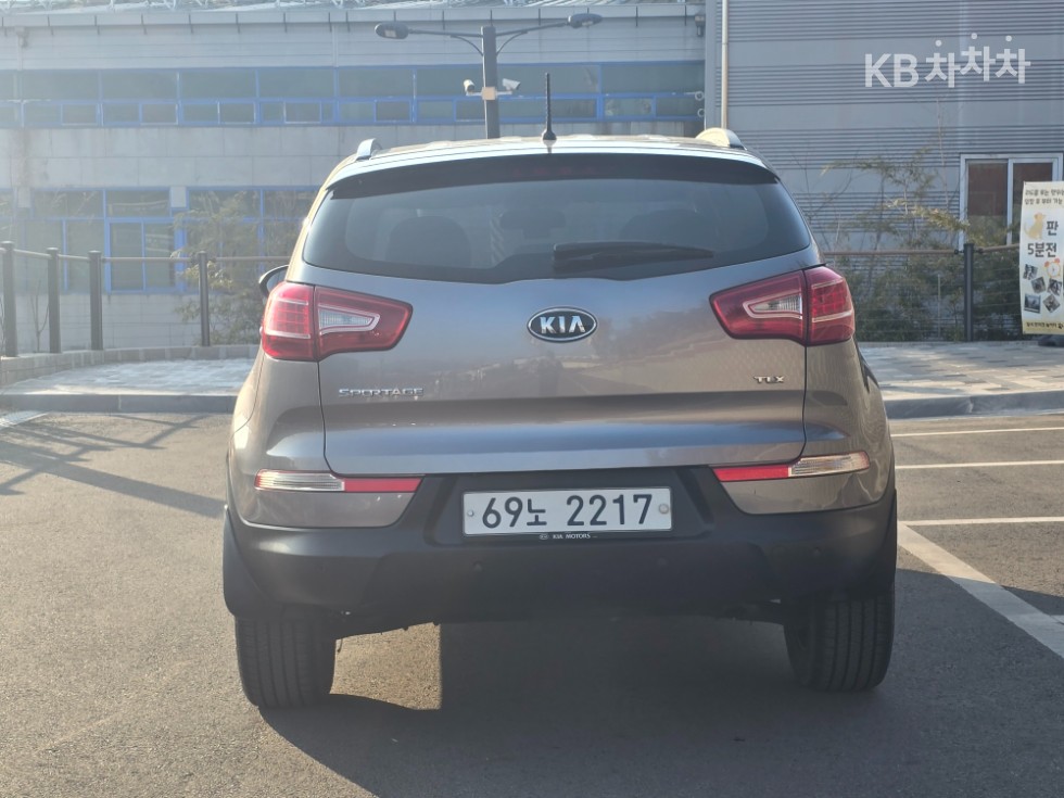 2011 - kia sportage