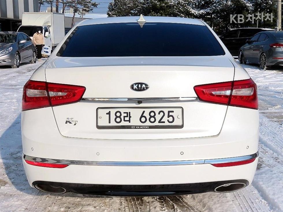 2015 - kia k7