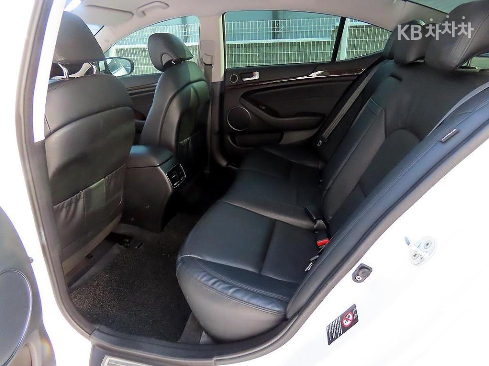 2015 - kia k7