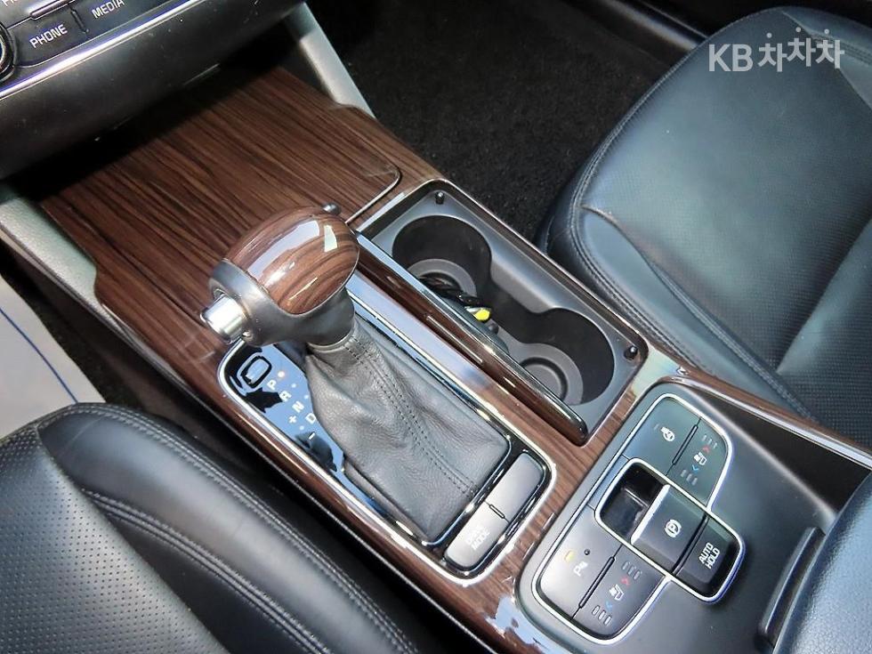 2015 - kia k7