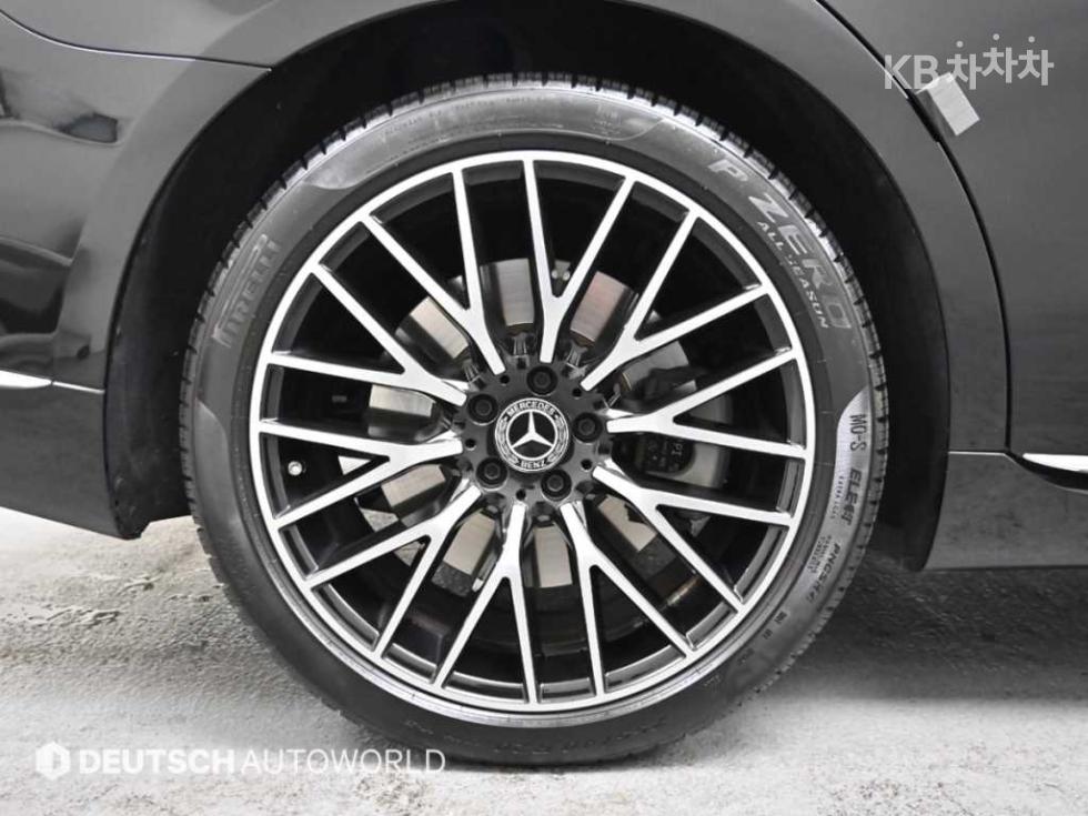 Mercedes-Benz S-klasse — miniaturë 5