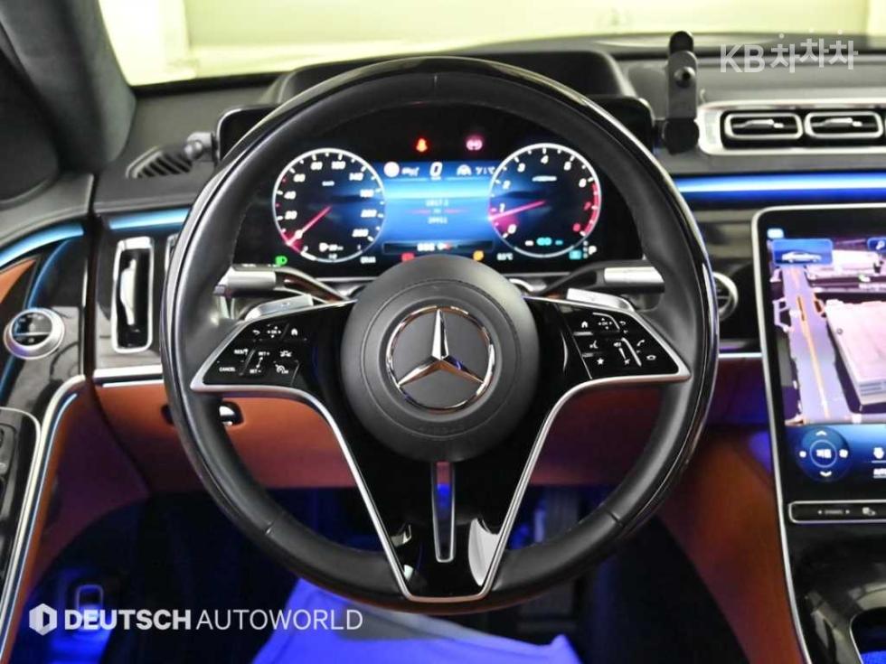 Mercedes-Benz S-klasse — miniaturë 13