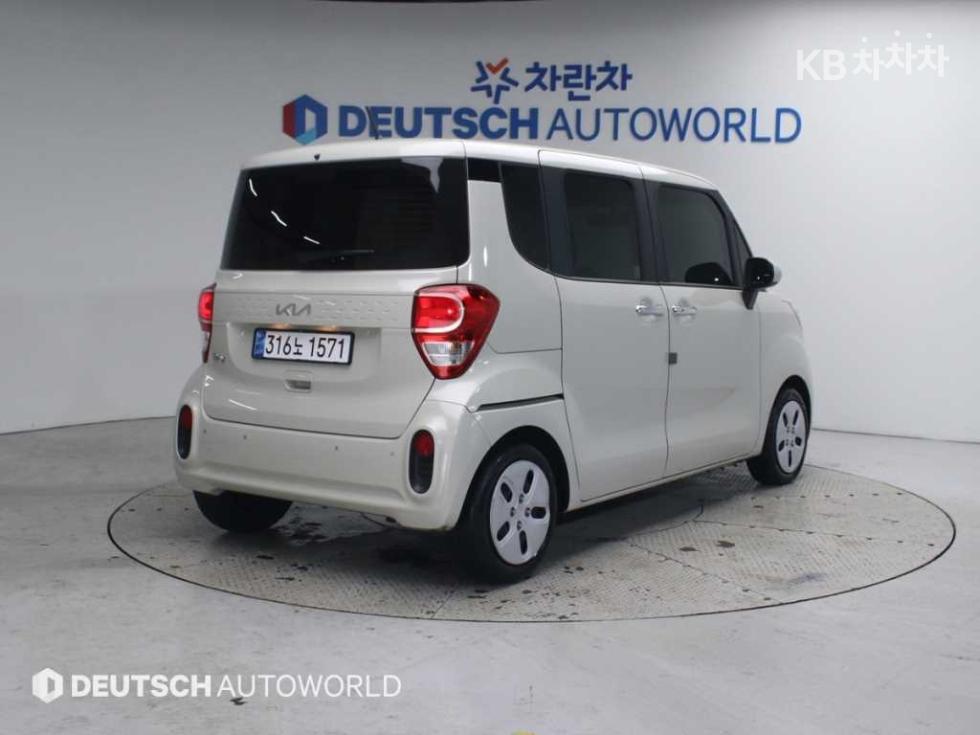 2022 - kia ray