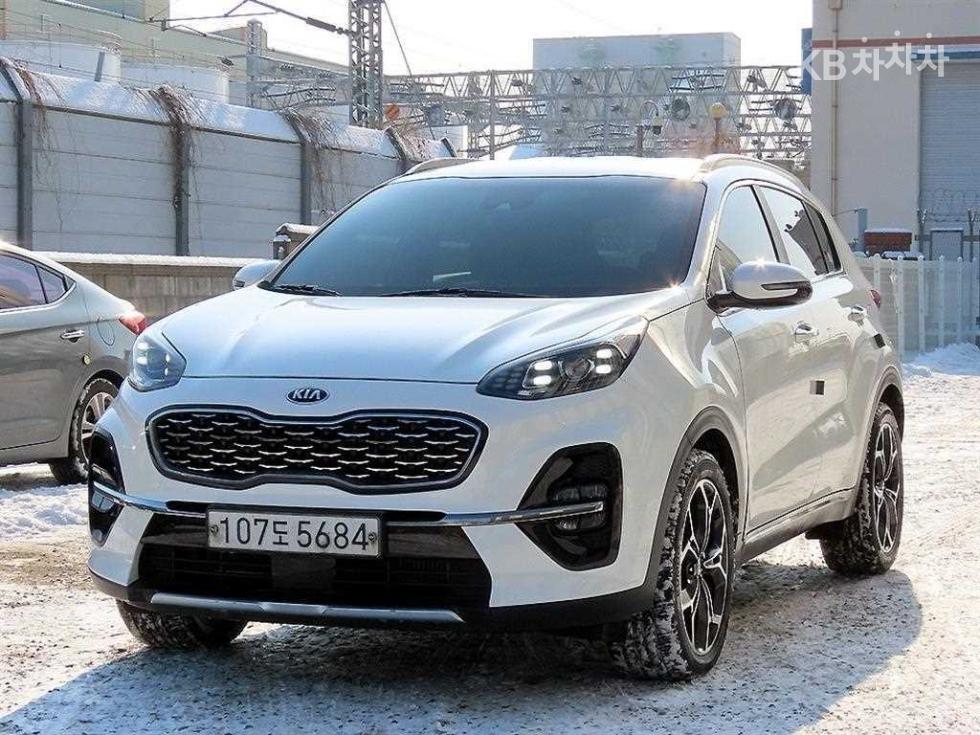 2020 - kia sportage