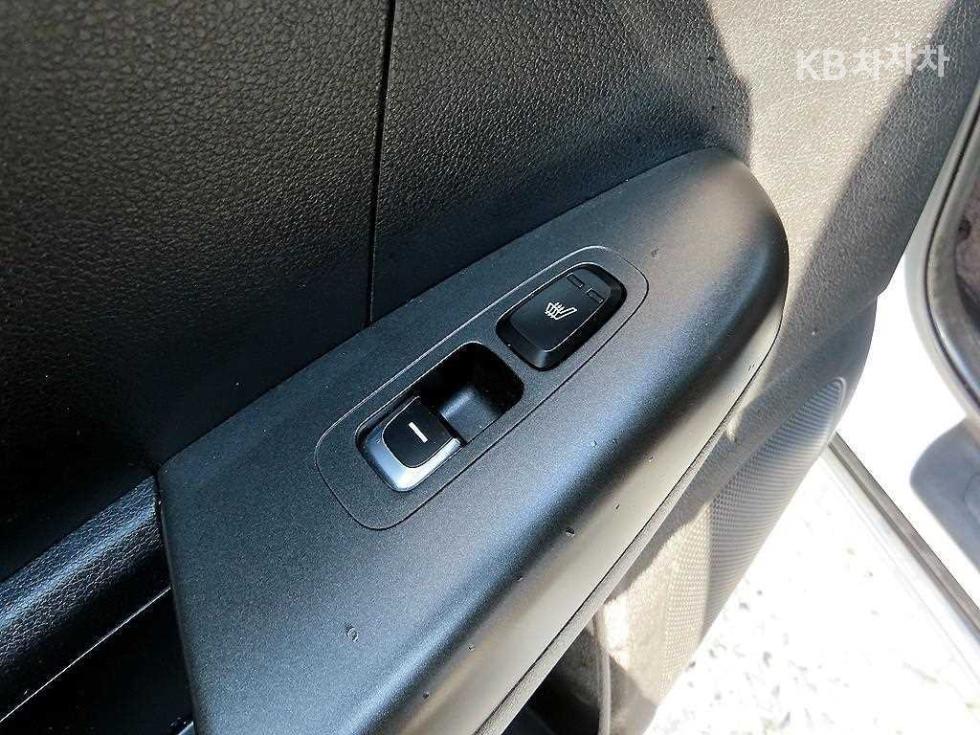 2020 - kia sportage