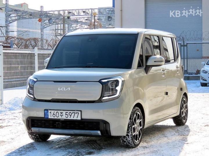 Kia Ray 1.0 Gasoline Signature 3