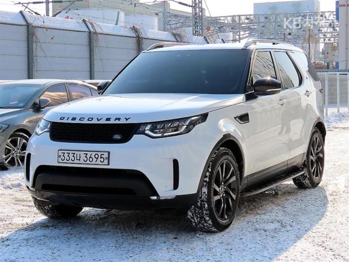 Land Rover Discovery 5 3.0 TD6 HSE 3