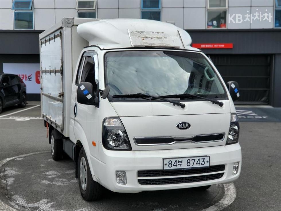 2016 - kia bongo iii