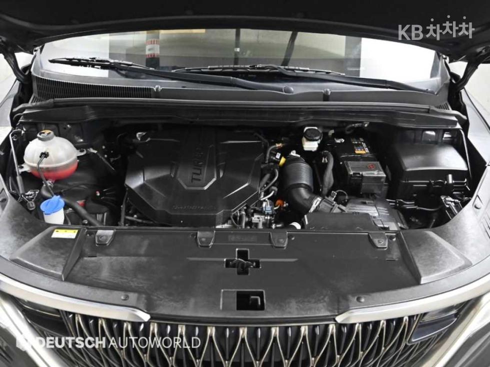 2023 - kia carnival