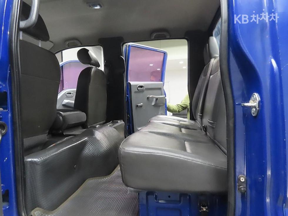 2012 - kia bongo iii