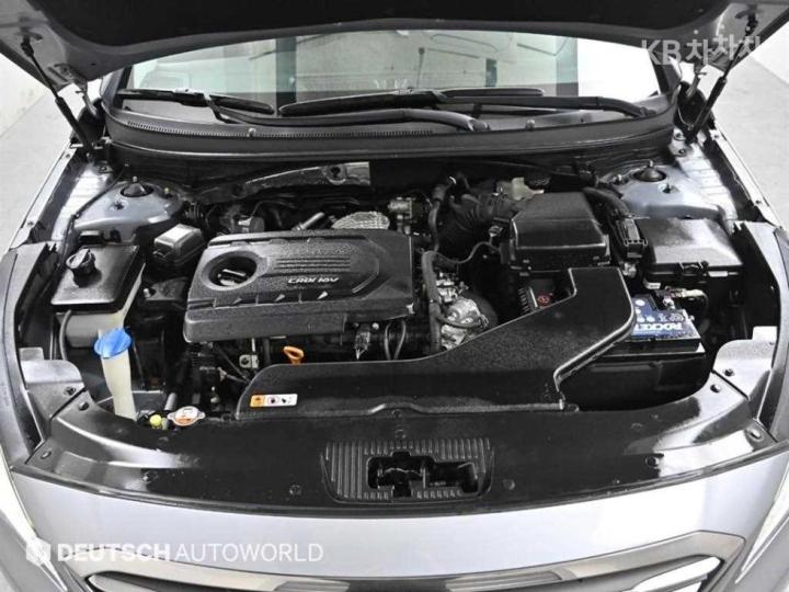 Hyundai Sonata LF 1.7 Diesel Smart 7