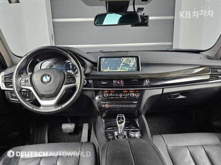 BMW X6 F16 xDrive 30d Base Type 8