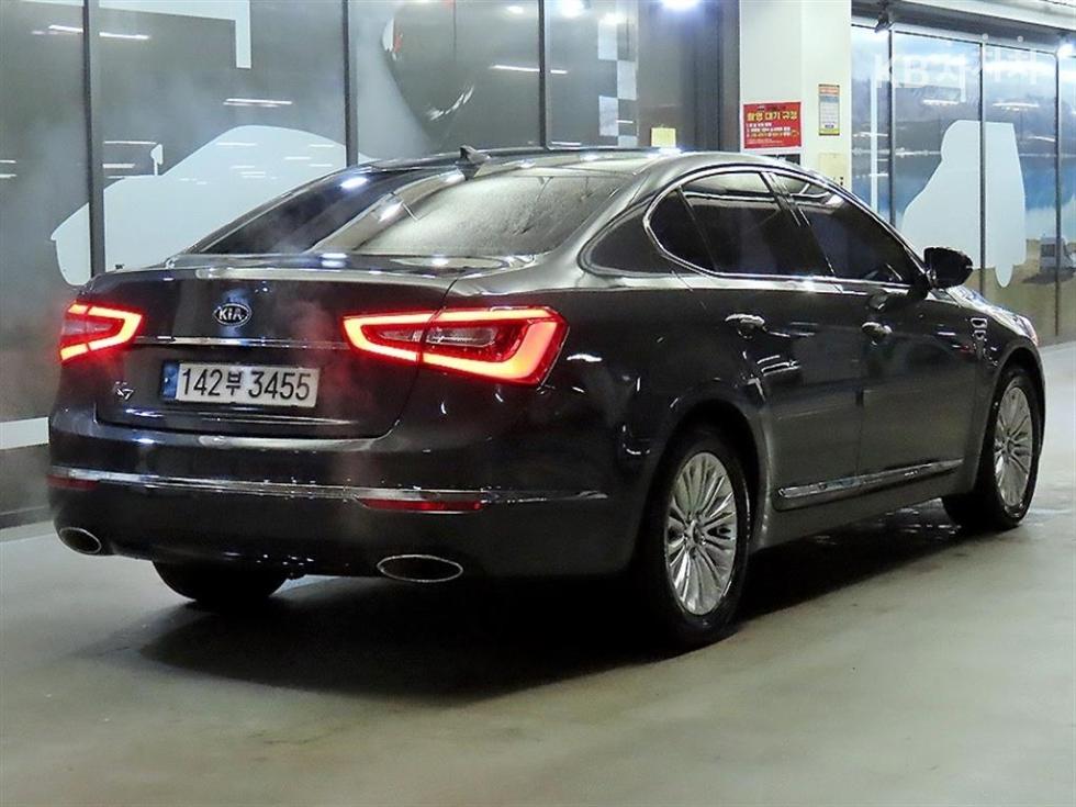 2014 - kia k7