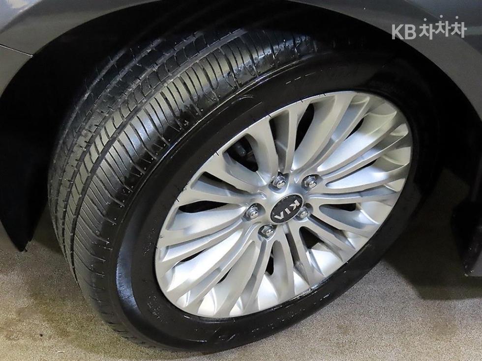2014 - kia k7