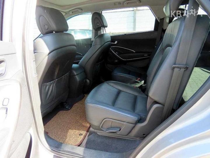 Hyundai Maxcruz Diesel e-VGT 2.2 2WD Exclusive Special 7