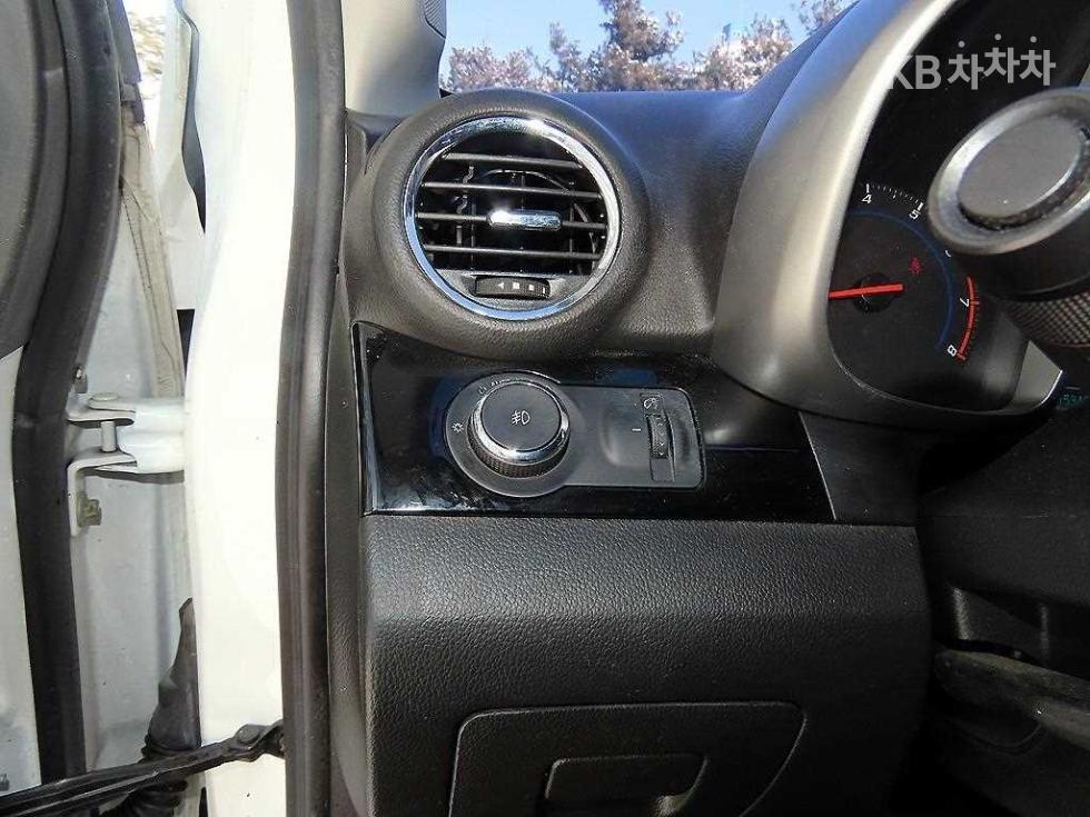Chevrolet Orlando — miniaturë 12