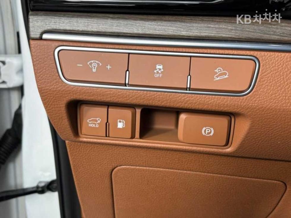 2023 - kia mohave