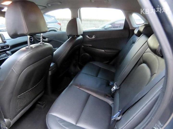 Hyundai Kona 1.6 Turbo Modern Art 7