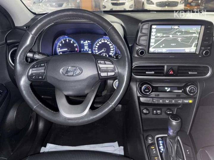 Hyundai Kona 1.6 Turbo Modern Art 9