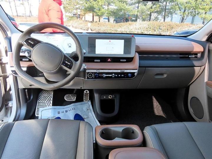 Hyundai IONIQ 5 Long Range Prestige 8