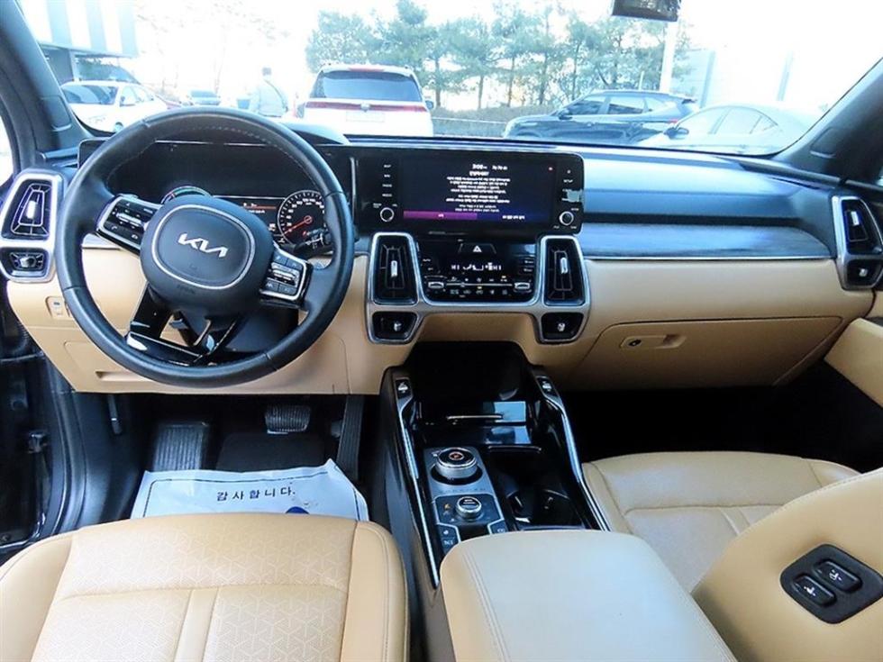 2022 - kia sorento