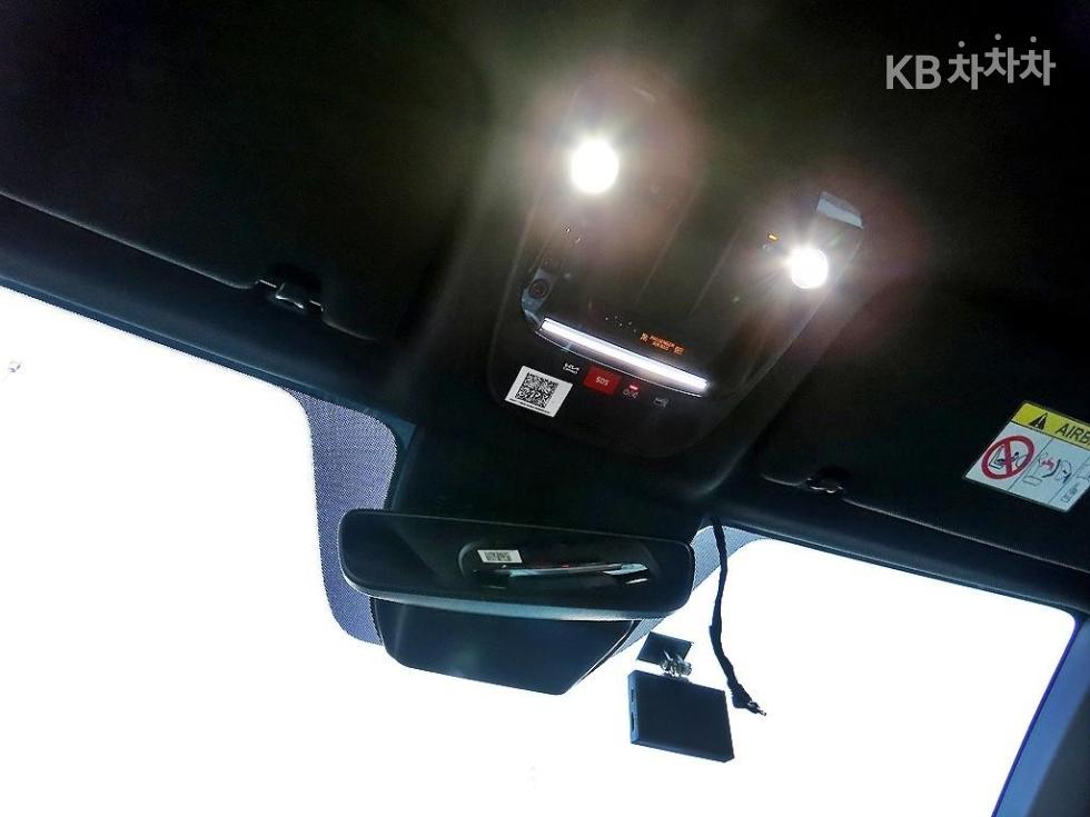 2022 - kia sorento