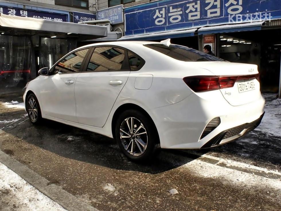 2022 - kia k3