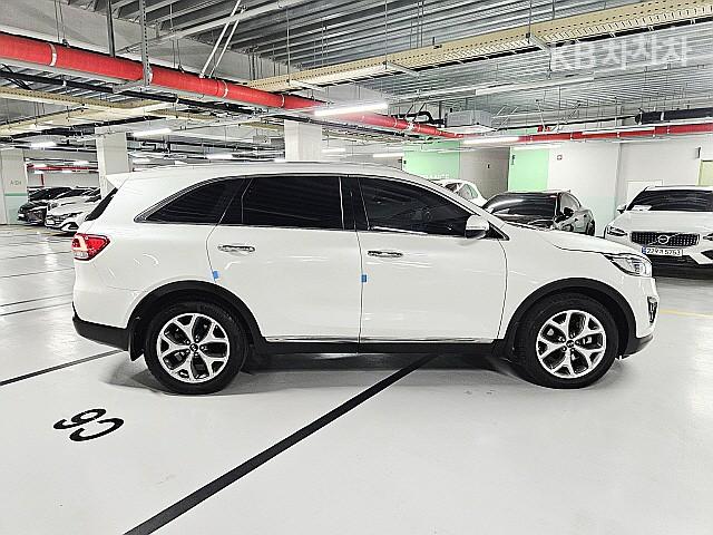 Kia Sorento Diesel 2.0 2WD Prestige 7