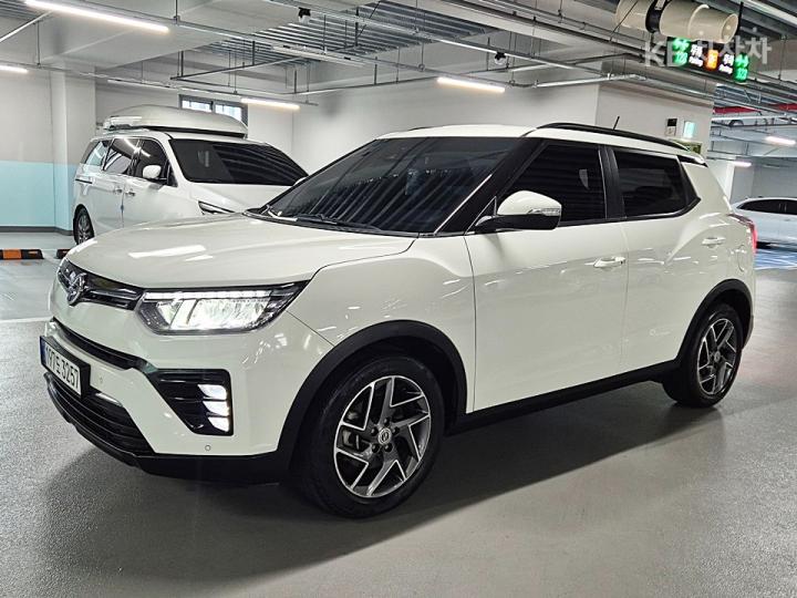 KG Mobility (Ssangyong) Tivoli Gasoline V3 2WD Base Type 4