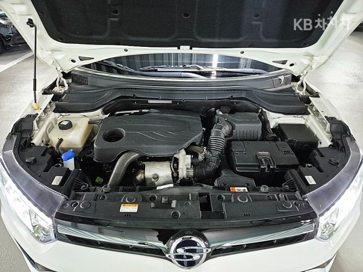 KG Mobility (Ssangyong) Tivoli Gasoline V3 2WD Base Type 9