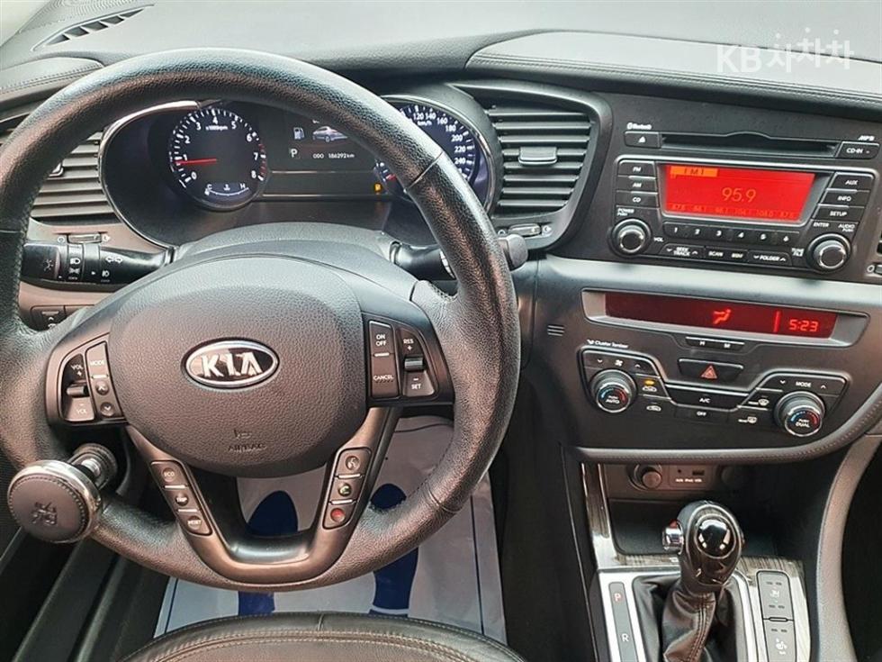 2011 - kia k5