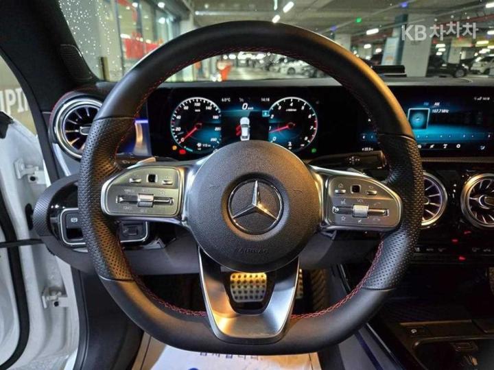 Mercedes-Benz CLA-Class C118 CLA250 4MATIC 9