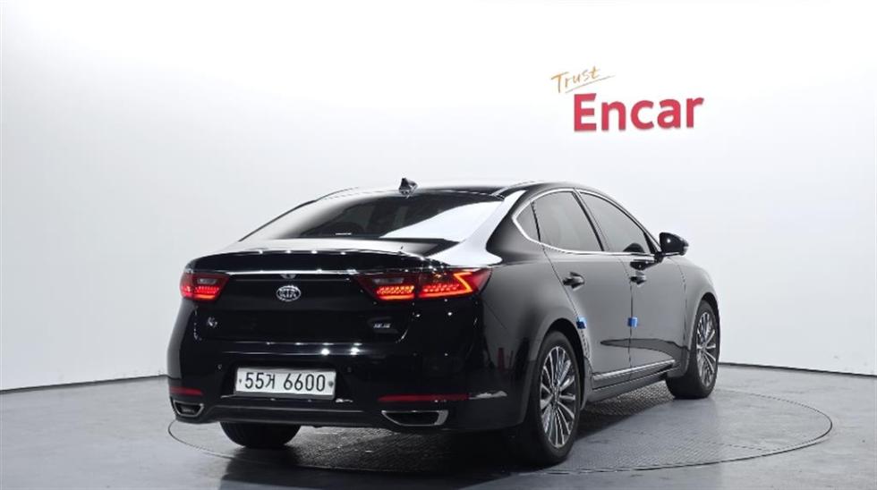 2019 - kia k7