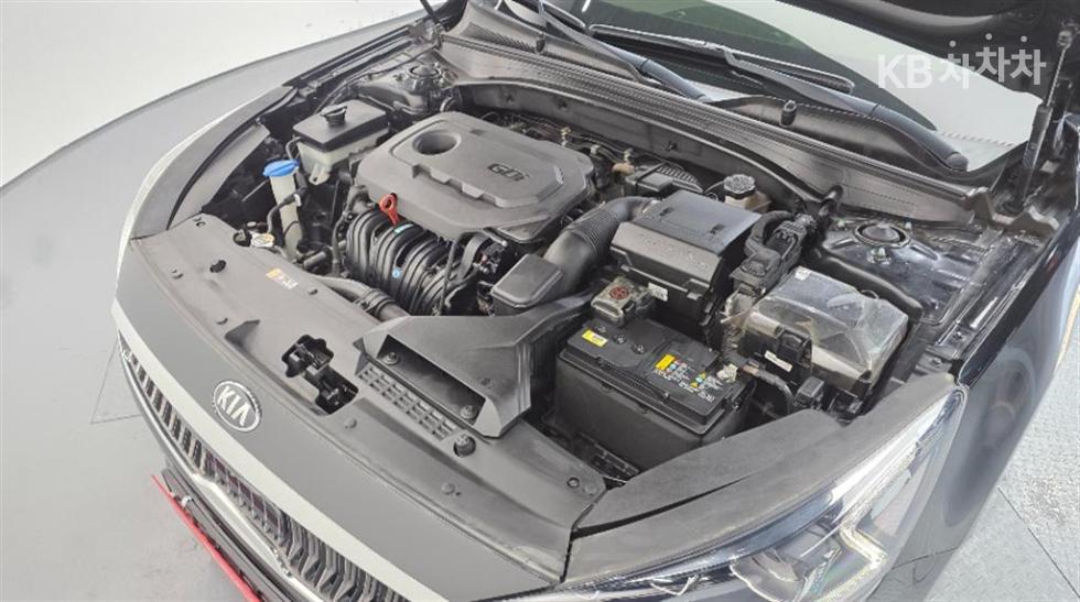 2019 - kia k7