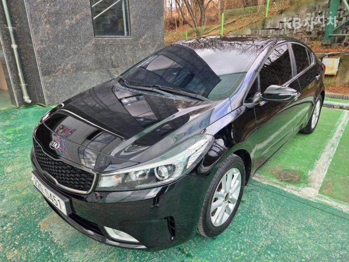 Kia K3 Diesel 1.6 Diesel Trendy E 3