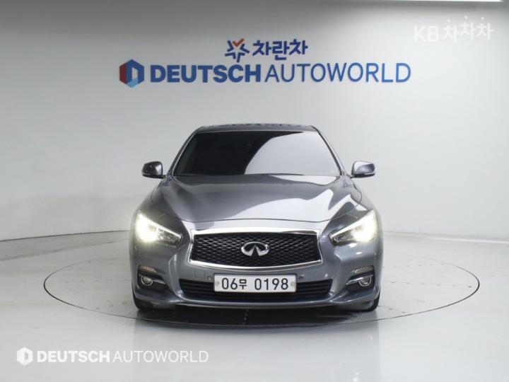 Infiniti Q50 2.2d Premium 4