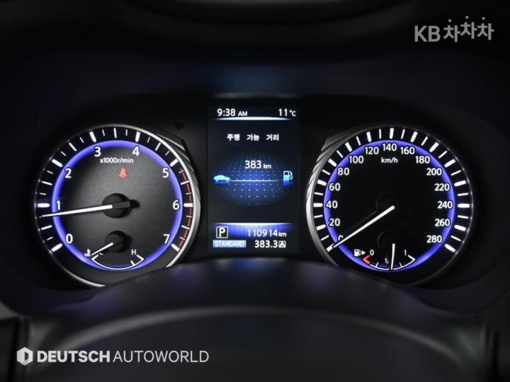 Infiniti Q50 2.2d Premium 9