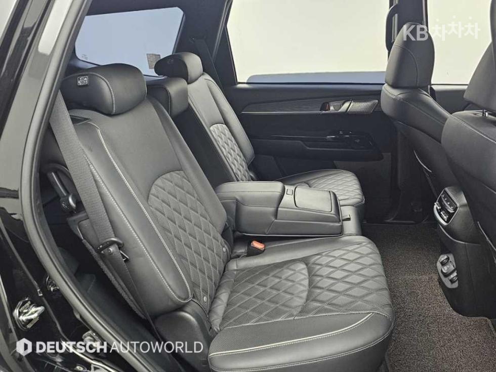 2022 - kia mohave