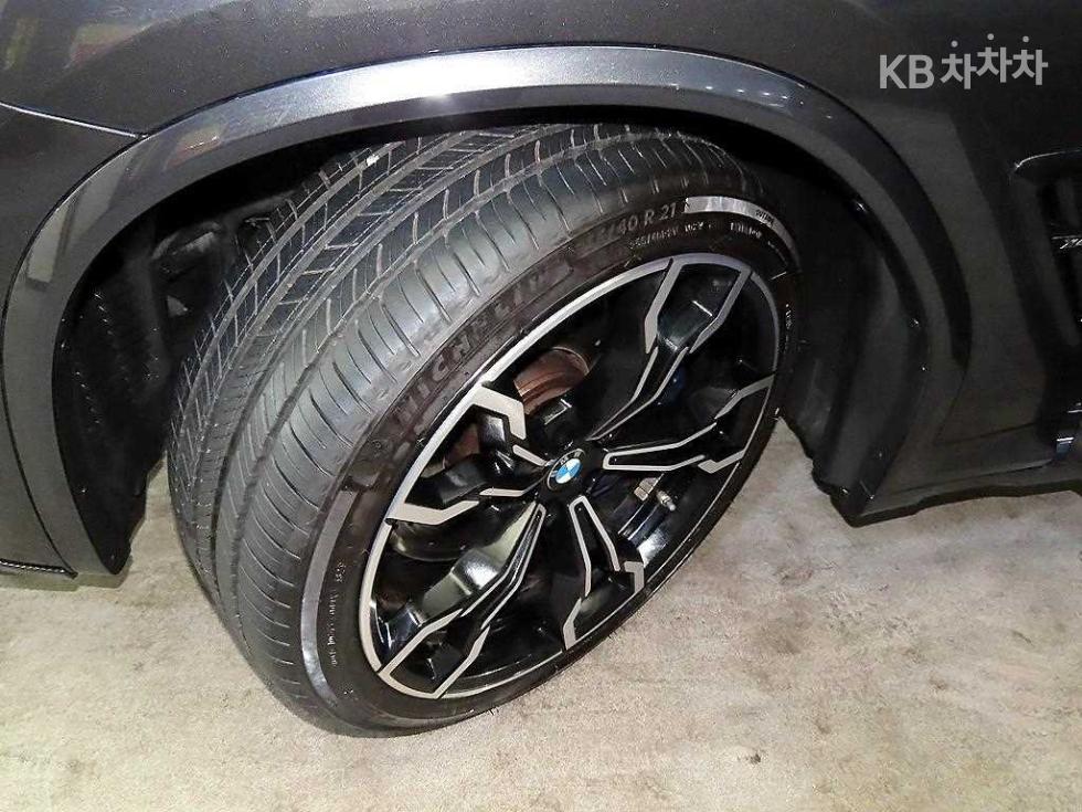 2021 BMW BMW M photo