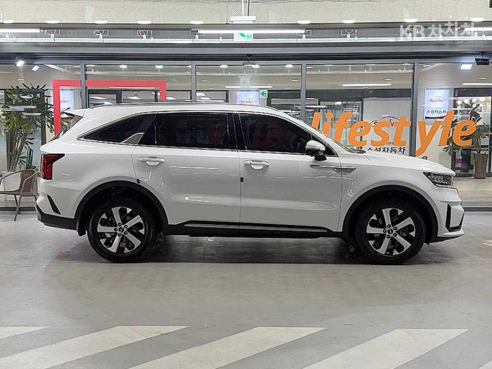 2023 - kia sorento