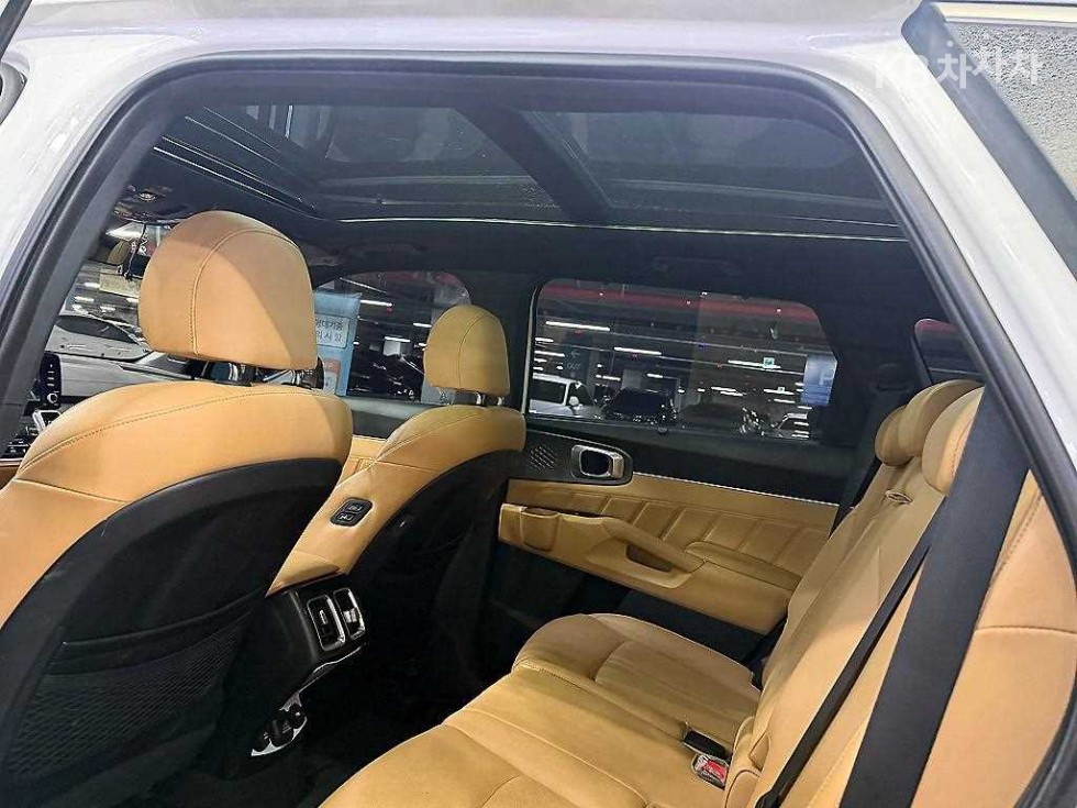 2023 - kia sorento