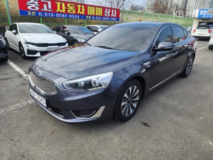 Kia K7 Hybrid 700h Prestige 7