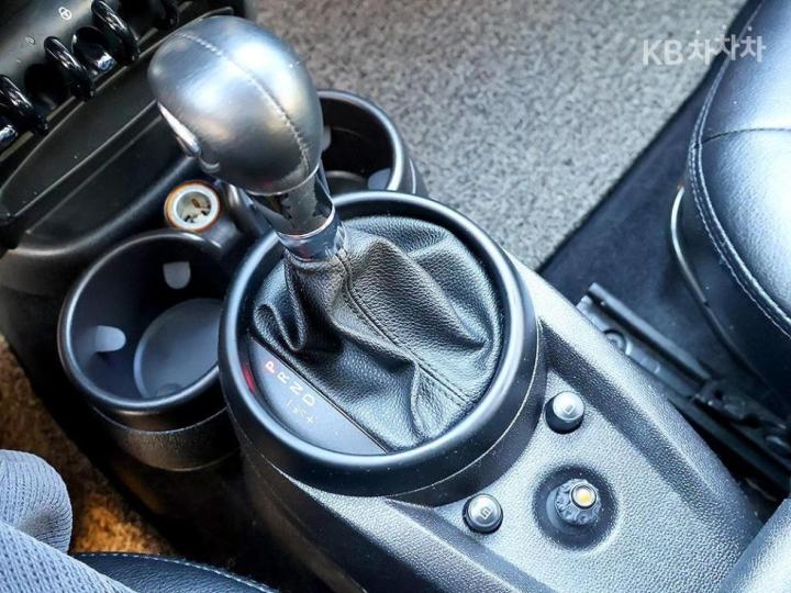 Mini Countryman D 2.0 8