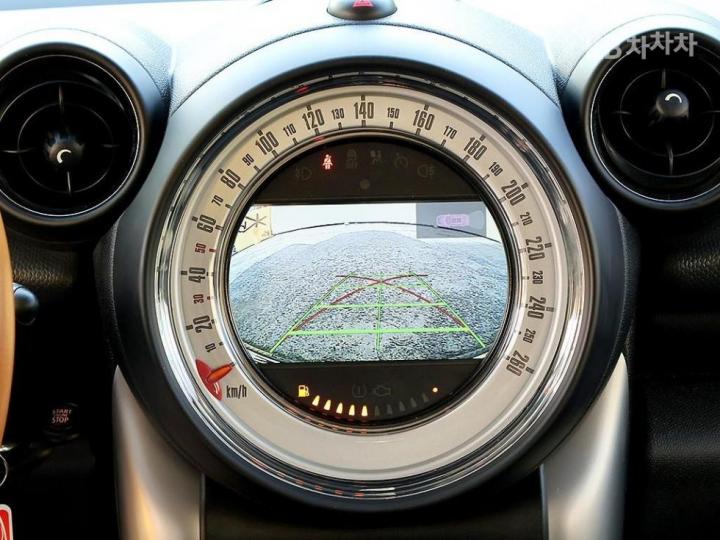 Mini Countryman D 2.0 10