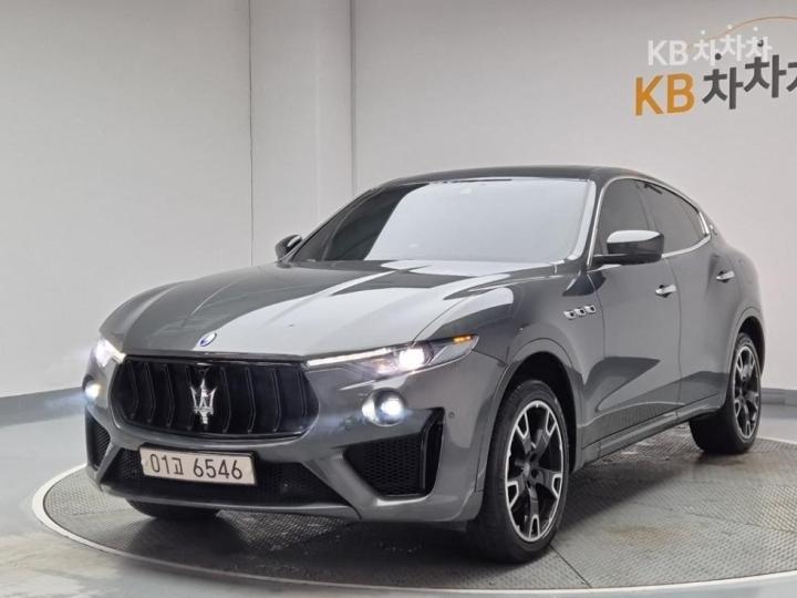 Maserati Levante 3.0 AWD Sport 2